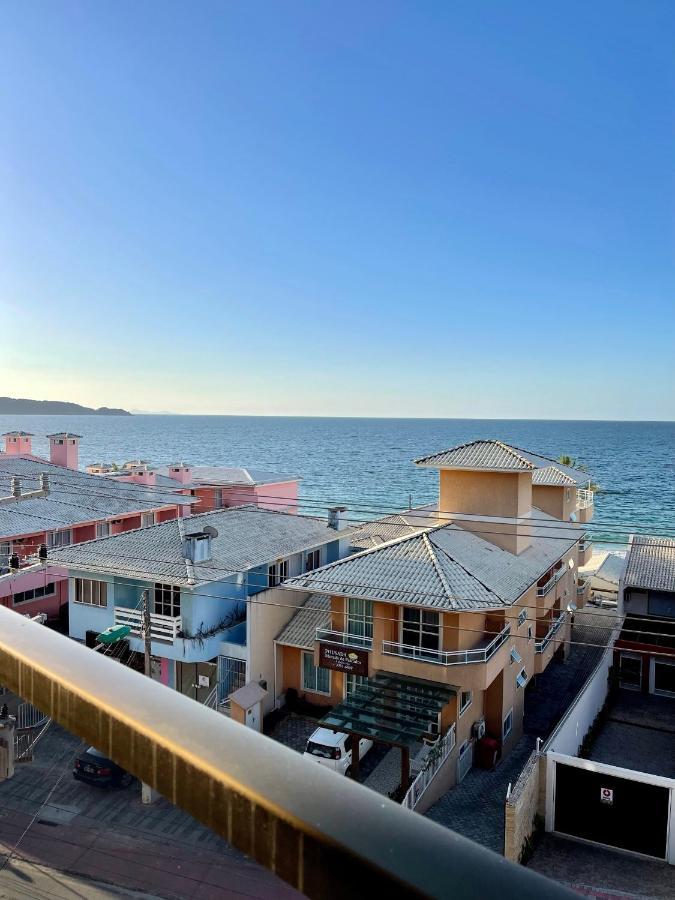 187 Apartamento 50M Da Praia. Bela Vista Ao Mar. Em Avenida Principal De Bombinhas. Kültér fotó
