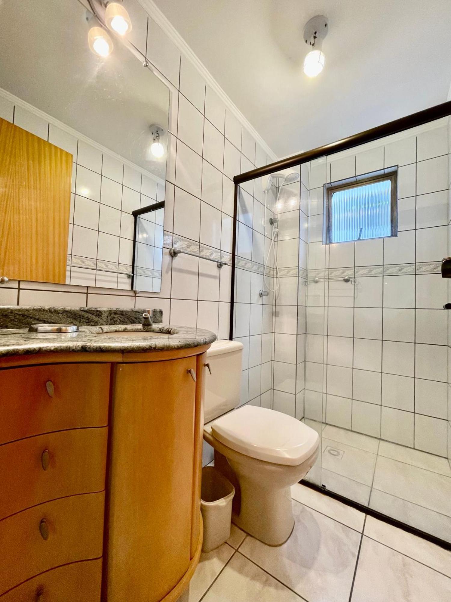 187 Apartamento 50M Da Praia. Bela Vista Ao Mar. Em Avenida Principal De Bombinhas. Kültér fotó