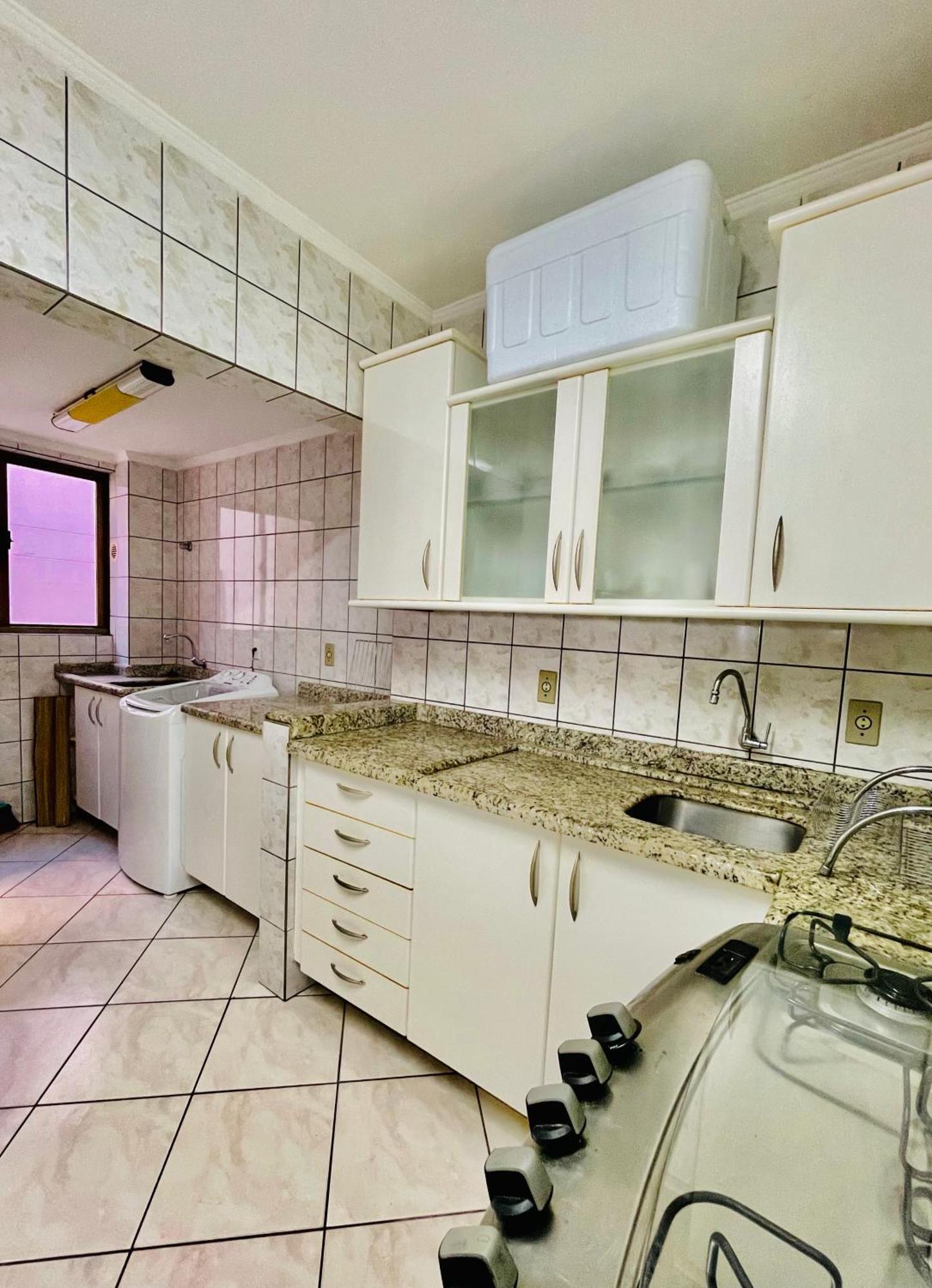 187 Apartamento 50M Da Praia. Bela Vista Ao Mar. Em Avenida Principal De Bombinhas. Kültér fotó