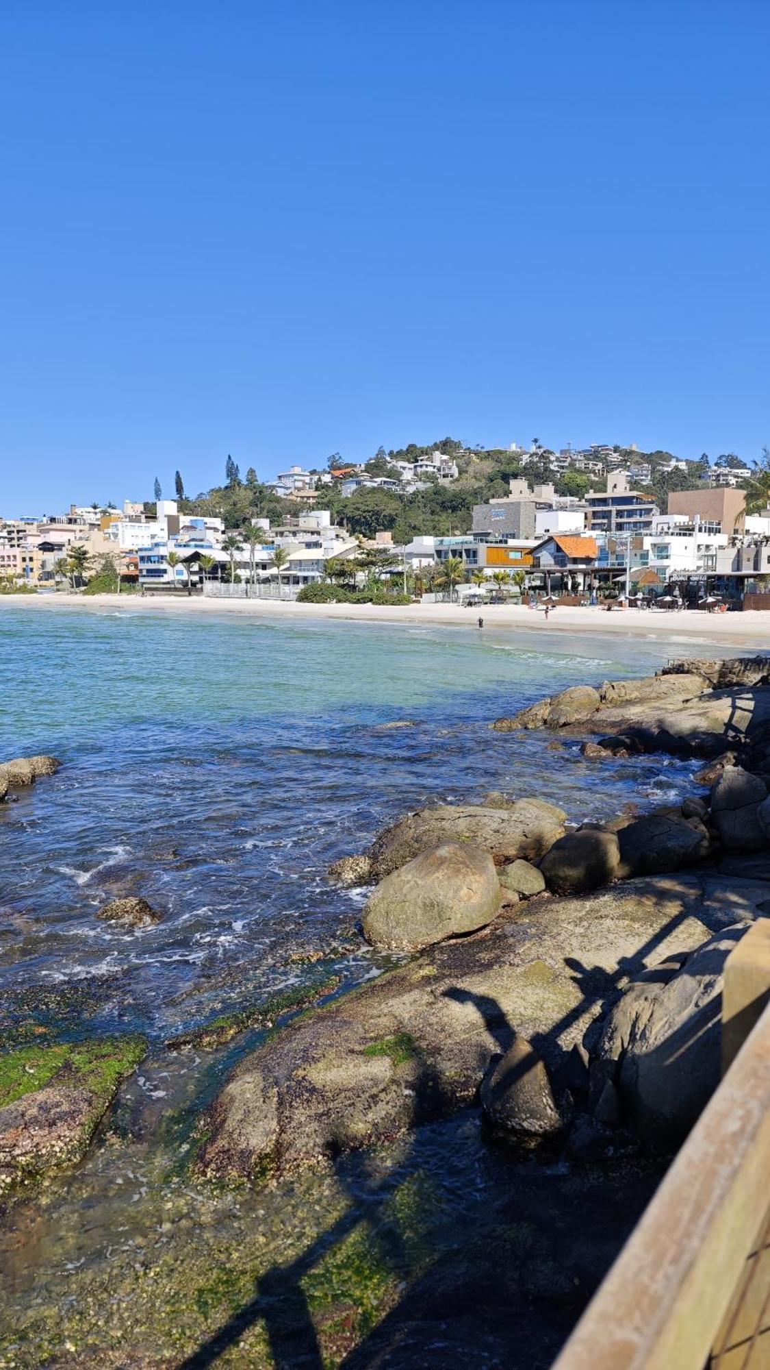 187 Apartamento 50M Da Praia. Bela Vista Ao Mar. Em Avenida Principal De Bombinhas. Kültér fotó
