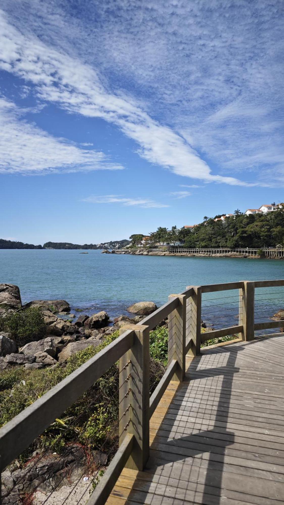187 Apartamento 50M Da Praia. Bela Vista Ao Mar. Em Avenida Principal De Bombinhas. Kültér fotó