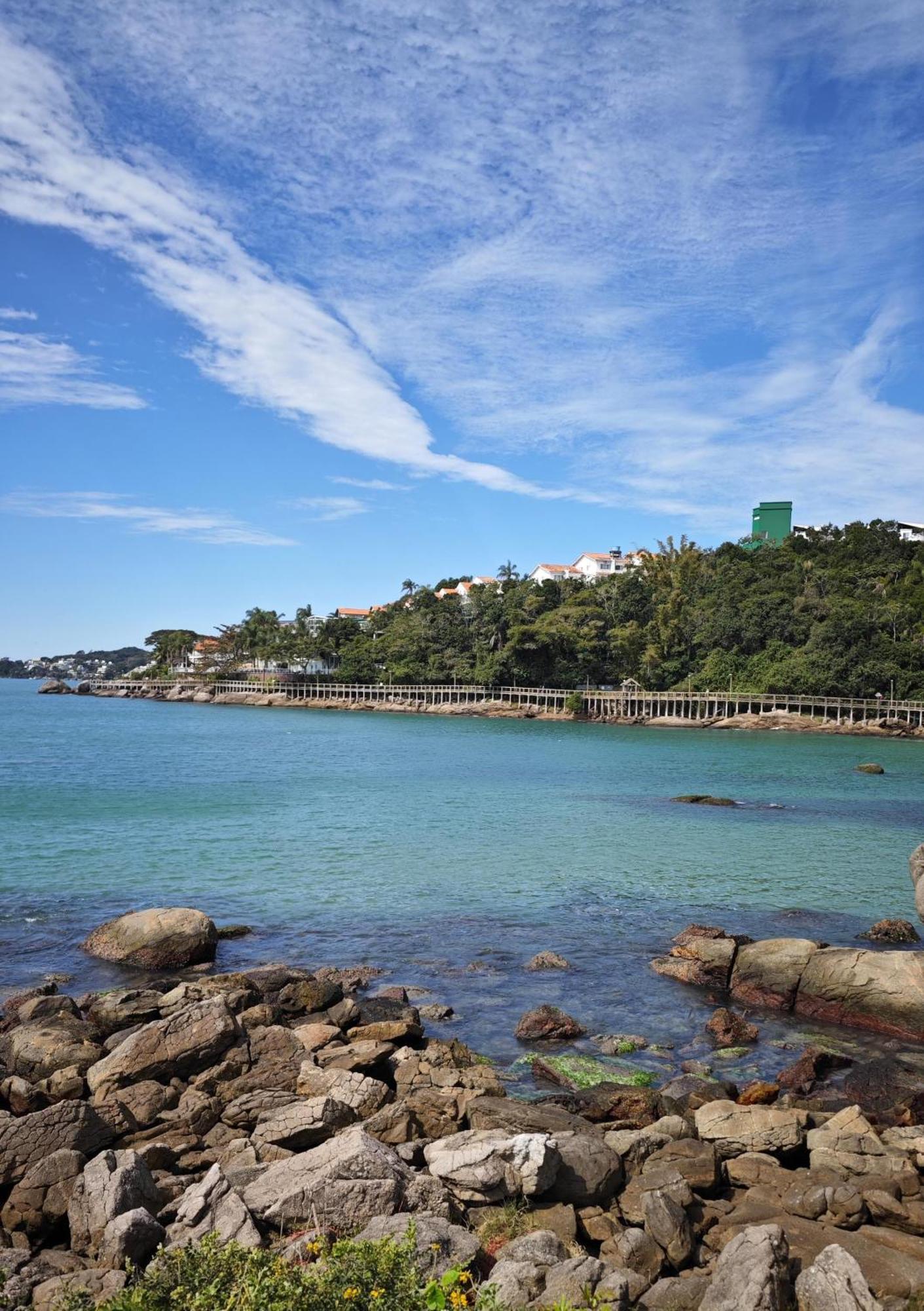 187 Apartamento 50M Da Praia. Bela Vista Ao Mar. Em Avenida Principal De Bombinhas. Kültér fotó